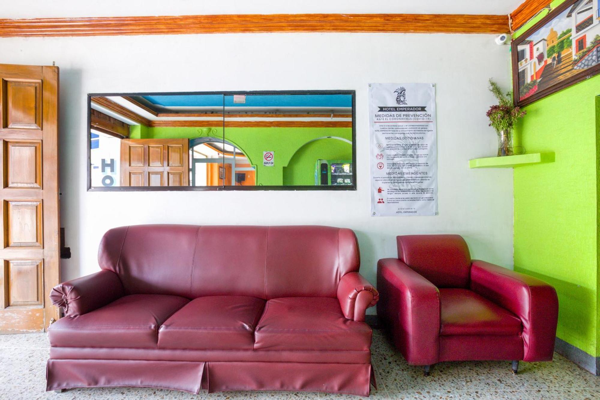 Oyo Hotel Emperador, Oaxaca Eksteriør bilde