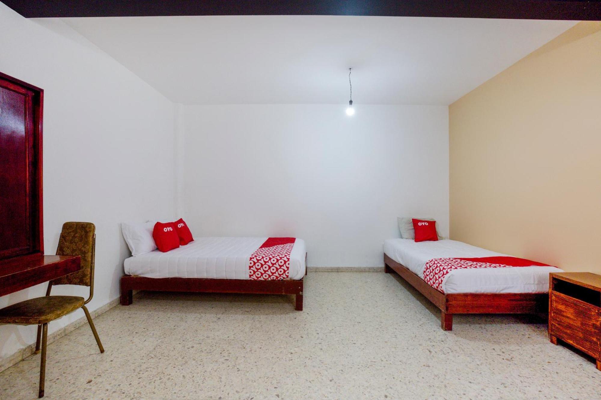 Oyo Hotel Emperador, Oaxaca Eksteriør bilde