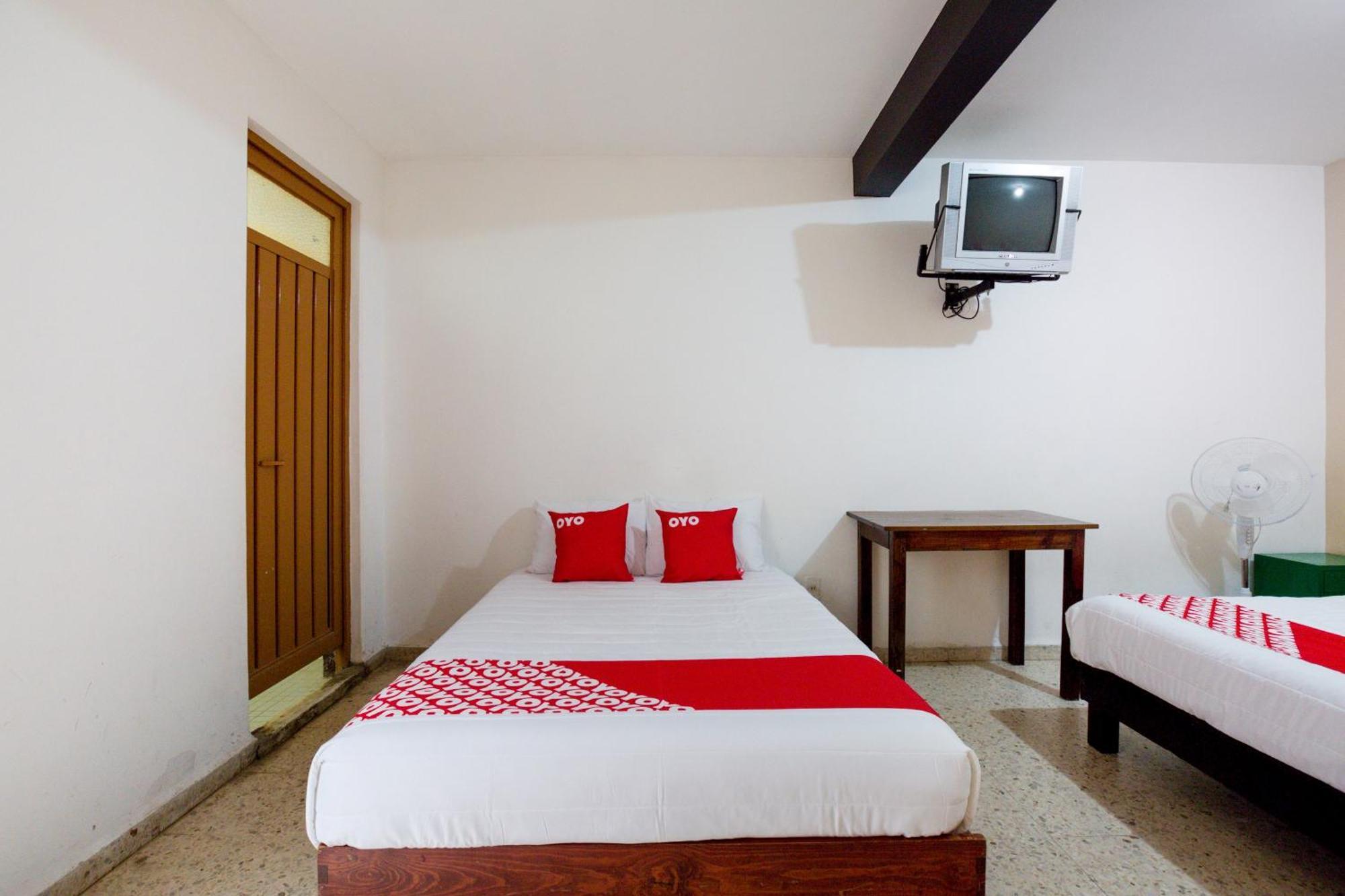 Oyo Hotel Emperador, Oaxaca Eksteriør bilde